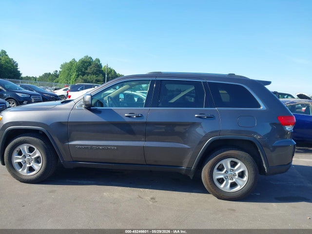 Продаж на аукціоні авто 2017 Jeep Grand Cherokee Laredo 4x2, vin: 1C4RJEAG8HC845864, номер лоту: 45246601