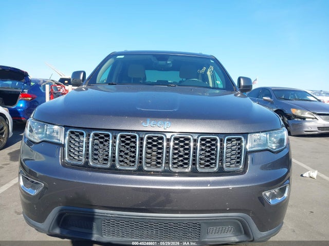 Продаж на аукціоні авто 2017 Jeep Grand Cherokee Laredo 4x2, vin: 1C4RJEAG8HC845864, номер лоту: 45246601