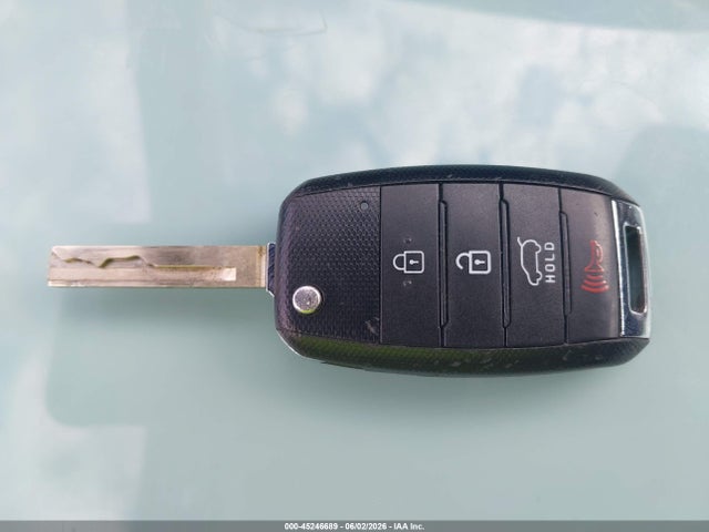 45246689 :رقم المزاد ، 5XYPG4A37LG636875 vin ، 2020 Kia Sorento 2.4l Lx مزاد بيع