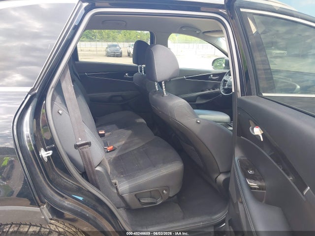45246689 :رقم المزاد ، 5XYPG4A37LG636875 vin ، 2020 Kia Sorento 2.4l Lx مزاد بيع