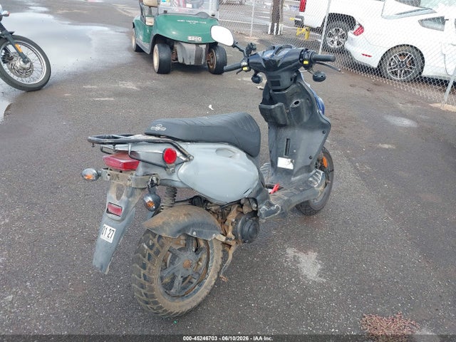 Genuine Scooter Co. Roughhouse 50 2023 RFVPMP20XP1025135 Image 4