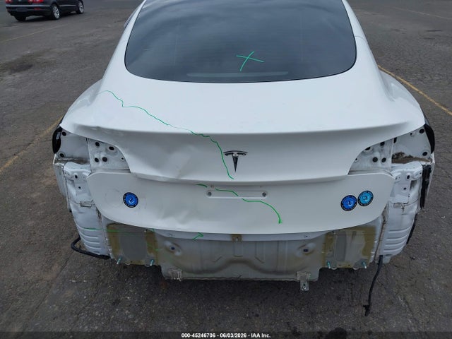 45246706 :رقم المزاد ، 5YJ3E1EA7PF561555 vin ، 2023 Tesla Model 3 Rear-wheel Drive مزاد بيع