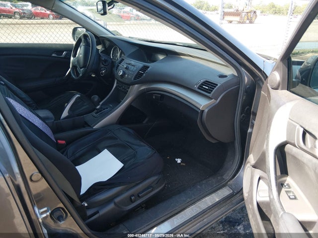 45246717 :رقم المزاد ، JH4CU2F62AC028731 vin ، 2010 Acura Tsx 2.4 مزاد بيع