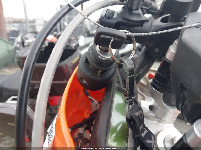 KTM 500 Exc-f Six Days 2023 VBKEXK406PM447473 Image 11
