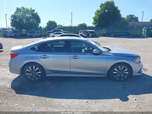 Продажа на аукционе авто 2022 Honda Civic Ex, vin: 2HGFE1F71NH311995, номер лота: 45246786