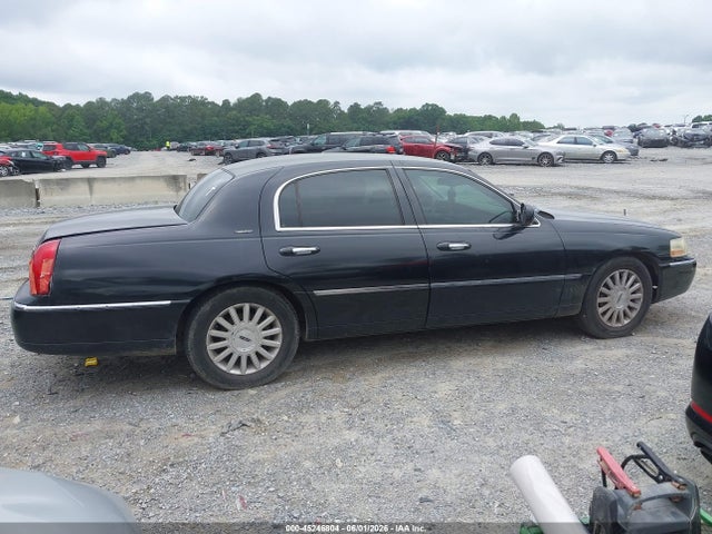 Aukcja sprzedaży 2003 Lincoln Town Car Signature, vin: 1LNHM82W53Y692829, numer aukcji: 45246804