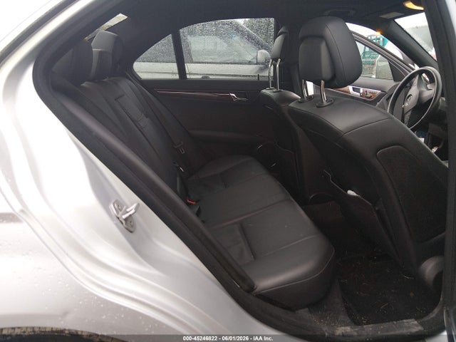 45246822 :رقم المزاد ، WDDGF5EB9AF421479 vin ، 2010 Mercedes-benz C 300 Luxury/sport مزاد بيع