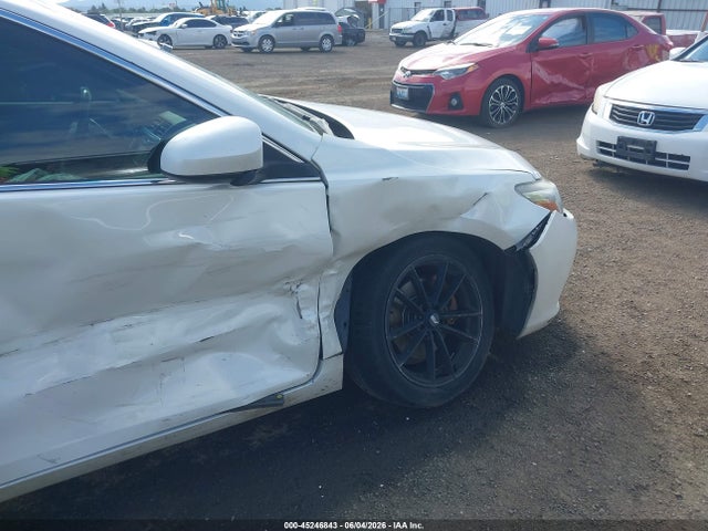 45246843 :رقم المزاد ، 4T1BF1FK3FU056176 vin ، 2015 Toyota Camry Se مزاد بيع