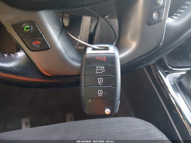 45246849 :رقم المزاد ، 5XYKT3A65FG577419 vin ، 2015 Kia Sorento Lx مزاد بيع