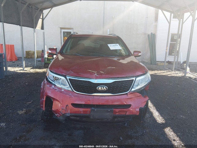 45246849 :رقم المزاد ، 5XYKT3A65FG577419 vin ، 2015 Kia Sorento Lx مزاد بيع