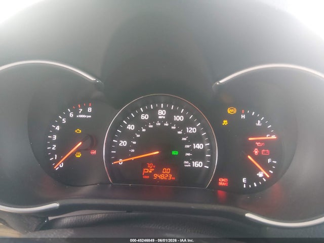 45246849 :رقم المزاد ، 5XYKT3A65FG577419 vin ، 2015 Kia Sorento Lx مزاد بيع