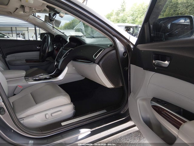 45246896 :رقم المزاد ، 19UUB2F37HA007530 vin ، 2017 Acura Tlx V6 مزاد بيع