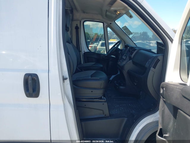 Aukcja sprzedaży 2017 Ram Promaster 1500 Low Roof 136 Wb, vin: 3C6TRVAG8HE515981, numer aukcji: 45246903