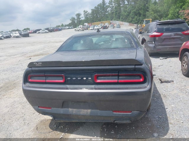 2015 Dodge Challenger Sxt Plus მანქანა იყიდება აუქციონზე, vin: 2C3CDZBG5FH889113, აუქციონის ნომერი: 45246941