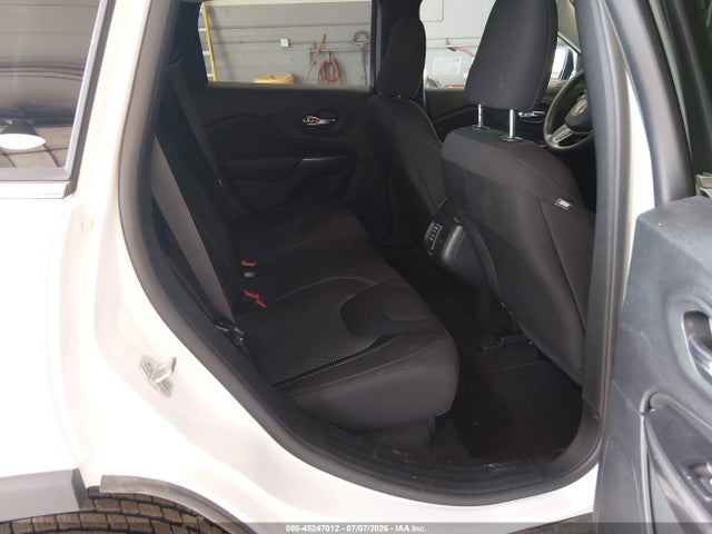 1C4PJMCB5KD343611 Jeep Cherokee Latitude 4x4