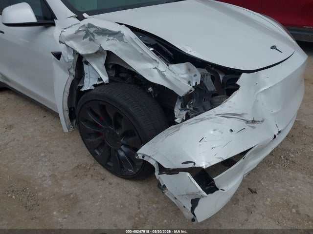Продажа на аукционе авто 2023 Tesla Model Y Performance Dual Motor All-wheel Drive, vin: 7SAYGDEF3PF695026, номер лота: 45247015