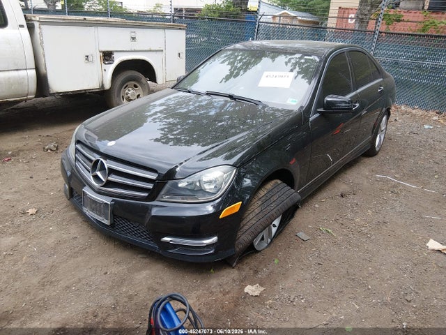 Aukcja sprzedaży 2014 Mercedes-benz C 250 Sport, vin: WDDGF4HB8EG243814, numer aukcji: 45247073