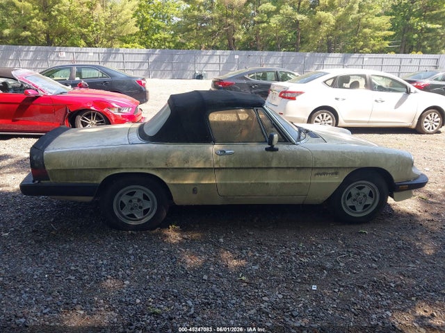 Aukcja sprzedaży 1984 Alfa Romeo Veloce 2000 Spider, vin: ZARBA5412E1020702, numer aukcji: 45247083