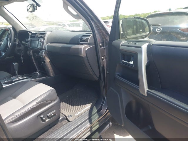 Продажа на аукционе авто 2019 Toyota 4runner Sr5 Premium, vin: JTEBU5JR2K5700093, номер лота: 45247132