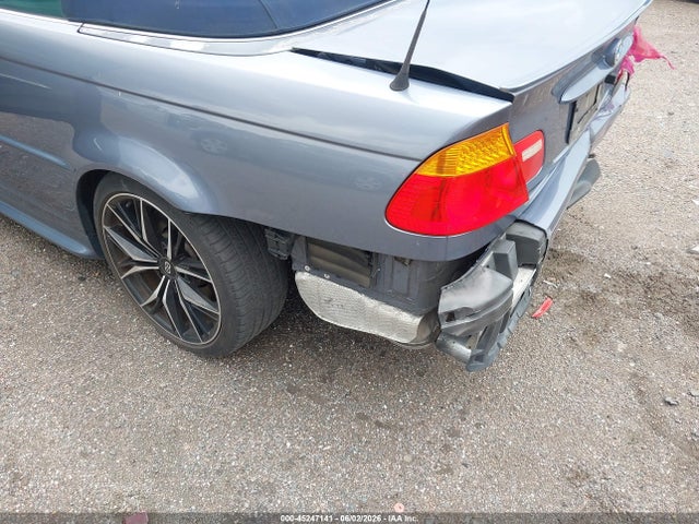 2004 Bmw 330ci მანქანა იყიდება აუქციონზე, vin: WBABW53414PJ94647, აუქციონის ნომერი: 45247141