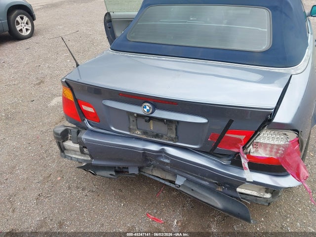 2004 Bmw 330ci მანქანა იყიდება აუქციონზე, vin: WBABW53414PJ94647, აუქციონის ნომერი: 45247141