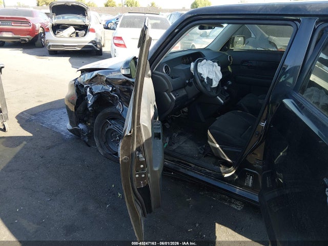 45247163 :رقم المزاد ، JTLZE4FE7DJ038087 vin ، 2013 Scion Xb مزاد بيع