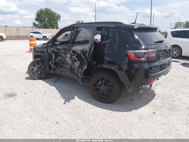 Jeep Compass Latitude Altitude 2026 3C4NJDBN2TT193021 Image 3