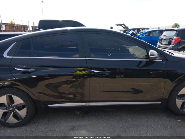 2021 Hyundai Ioniq Hybrid Limited მანქანა იყიდება აუქციონზე, vin: KMHC05LC8MU259572, აუქციონის ნომერი: 45247182