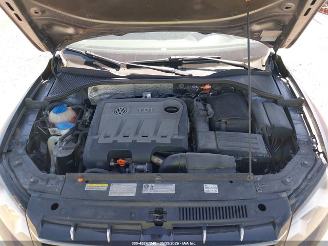 Продаж на аукціоні авто 2013 Volkswagen Passat 2.0l Tdi Se, vin: 1VWBN7A30DC048983, номер лоту: 45247246