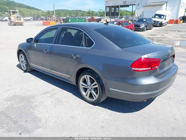 Продаж на аукціоні авто 2013 Volkswagen Passat 2.0l Tdi Se, vin: 1VWBN7A30DC048983, номер лоту: 45247246