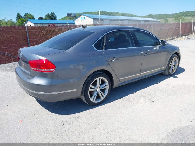 Продаж на аукціоні авто 2013 Volkswagen Passat 2.0l Tdi Se, vin: 1VWBN7A30DC048983, номер лоту: 45247246