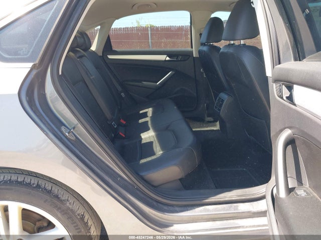 Продаж на аукціоні авто 2013 Volkswagen Passat 2.0l Tdi Se, vin: 1VWBN7A30DC048983, номер лоту: 45247246