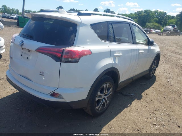 2018 Toyota Rav4 Le მანქანა იყიდება აუქციონზე, vin: JTMBFREV8JJ724319, აუქციონის ნომერი: 45247276