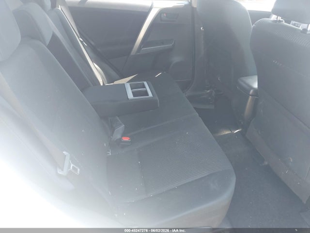 2018 Toyota Rav4 Le მანქანა იყიდება აუქციონზე, vin: JTMBFREV8JJ724319, აუქციონის ნომერი: 45247276