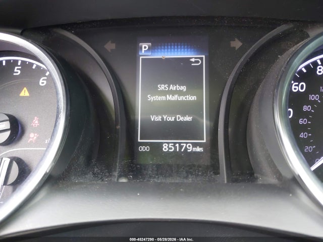 Toyota CAMRY LE 2018 4T1B11HK0JU069794 Image 16