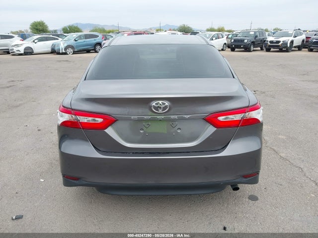 Toyota CAMRY LE 2018 4T1B11HK0JU069794 Image 17