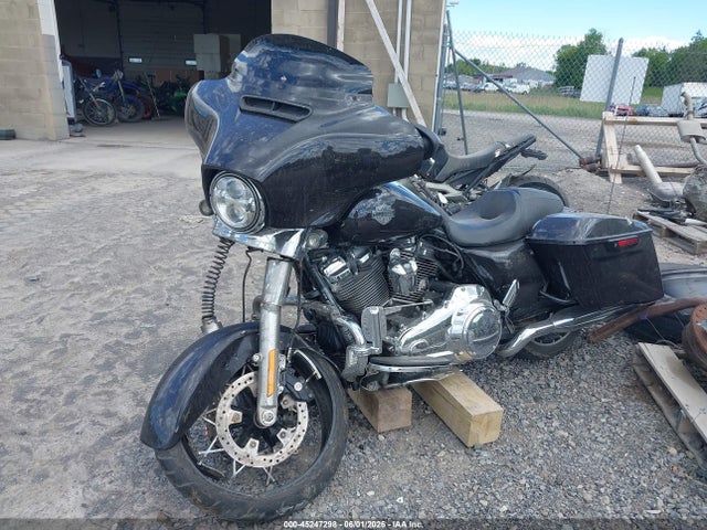 Harley-Davidson FLHXS 2021 1HD1KRP1XMB622860 Image 2