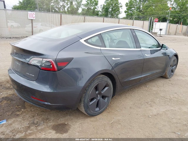 Продажа на аукционе авто 2018 Tesla Model 3 Long Range/performance, vin: 5YJ3E1EB2JF169812, номер лота: 45247347