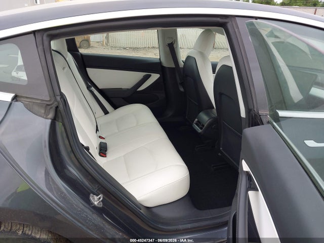Продажа на аукционе авто 2018 Tesla Model 3 Long Range/performance, vin: 5YJ3E1EB2JF169812, номер лота: 45247347
