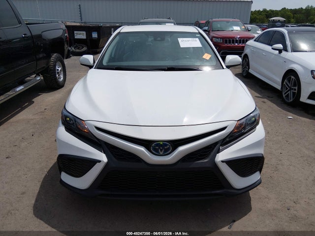 Продаж на аукціоні авто 2021 Toyota Camry Se Hybrid, vin: 4T1G31AK5MU568606, номер лоту: 45247350