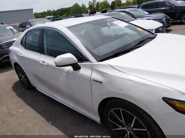Продаж на аукціоні авто 2021 Toyota Camry Se Hybrid, vin: 4T1G31AK5MU568606, номер лоту: 45247350