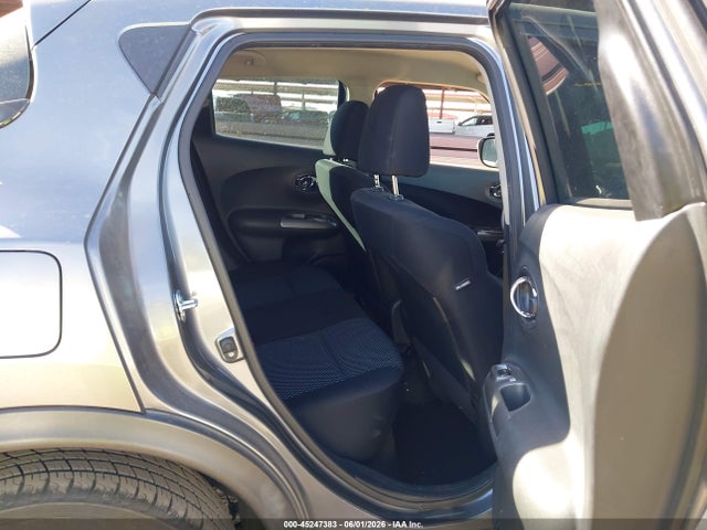 45247383 :رقم المزاد ، JN8AF5MR4FT513126 vin ، 2015 Nissan Juke S مزاد بيع