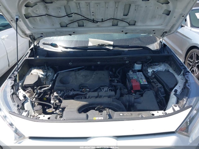 2019 Toyota Rav4 Xle Premium მანქანა იყიდება აუქციონზე, vin: 2T3C1RFV4KC030880, აუქციონის ნომერი: 45247394