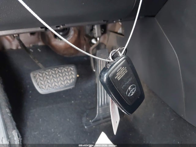 2019 Toyota Rav4 Xle Premium მანქანა იყიდება აუქციონზე, vin: 2T3C1RFV4KC030880, აუქციონის ნომერი: 45247394