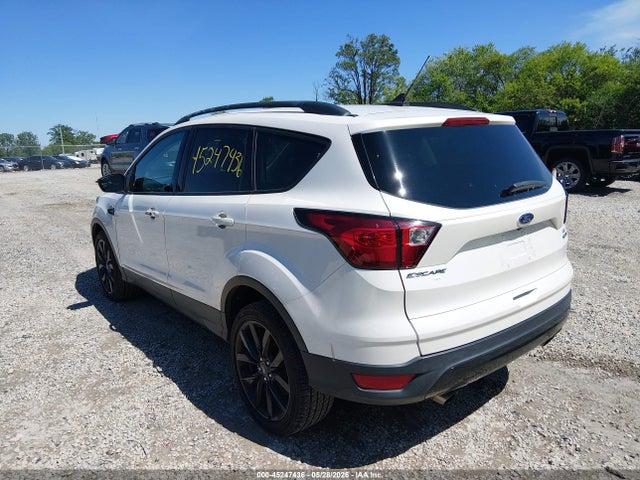 45247436 :رقم المزاد ، 1FMCU9GD6KUA96240 vin ، 2019 Ford Escape Se مزاد بيع