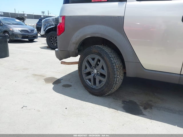 45247437 :رقم المزاد ، 5J6YH285X4L030919 vin ، 2004 Honda Element Ex مزاد بيع