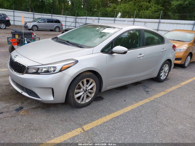 Продажа на аукционе авто 2017 Kia Forte Lx, vin: 3KPFL4A78HE002988, номер лота: 45247447