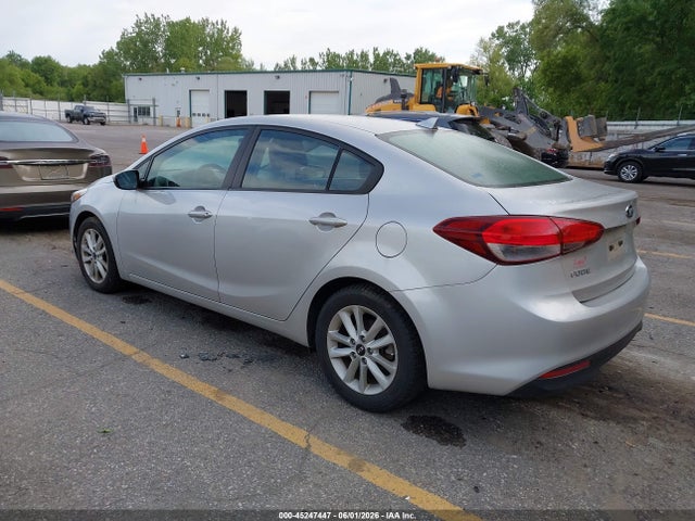 Продажа на аукционе авто 2017 Kia Forte Lx, vin: 3KPFL4A78HE002988, номер лота: 45247447