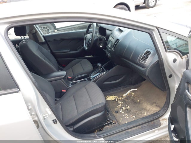 Продажа на аукционе авто 2017 Kia Forte Lx, vin: 3KPFL4A78HE002988, номер лота: 45247447