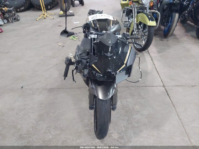 45247450 :رقم المزاد ، JKBZXVM12PA004516 vin ، 2023 Kawasaki Zx1002 M مزاد بيع